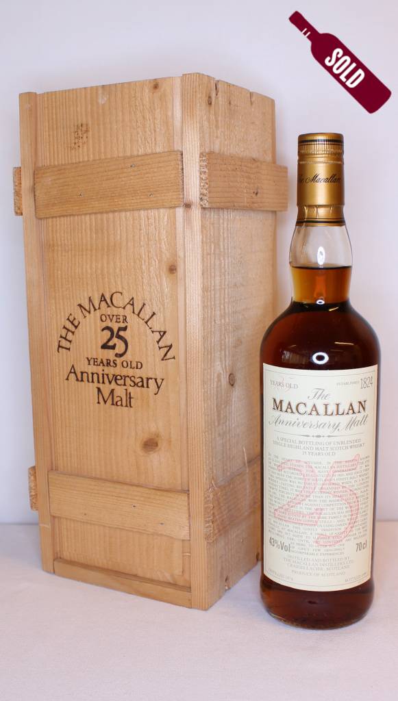 Macallan 25 Years Old 1974 1999 The Anniversary Malt 43% (in OWC)