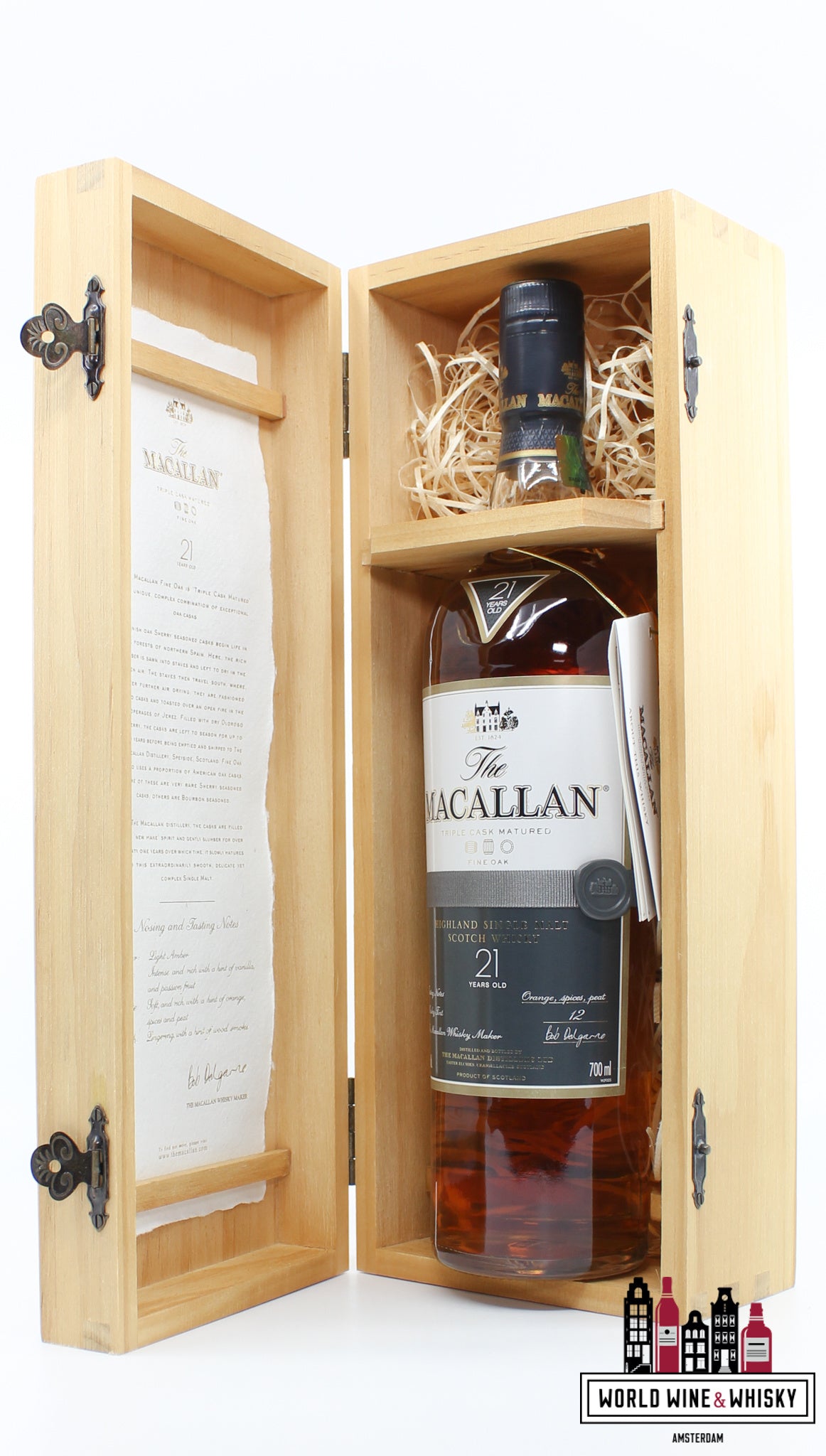 Macallan 21 Years Old 2011 - Fine Oak Triple Cask Matured 43% (In luxury wooden case)