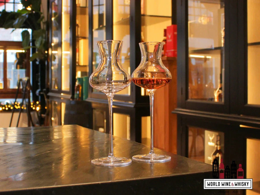 The most luxurious whisky and cognac glass: where touch, aroma and taste come together