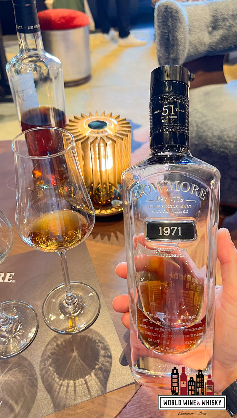Bowmore 51 Years Old 1971 - WORLD WINE WHISKY 