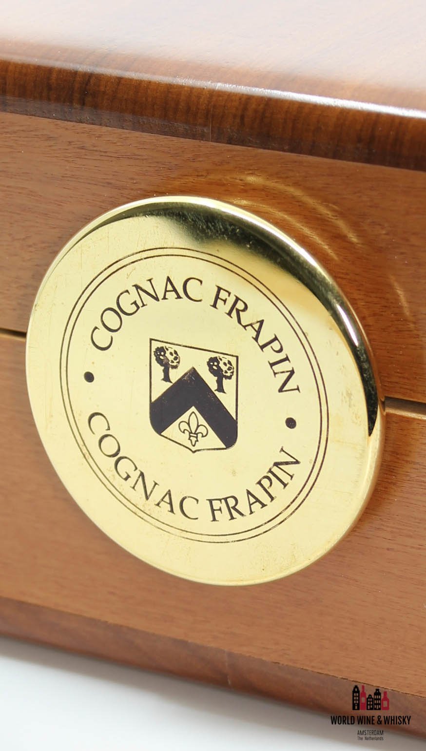 Cognac Frapin - Grande Champagne - V.I.P. XO 2000 in OWC (24K gold gilded) - WORLD WINE WHISKY 