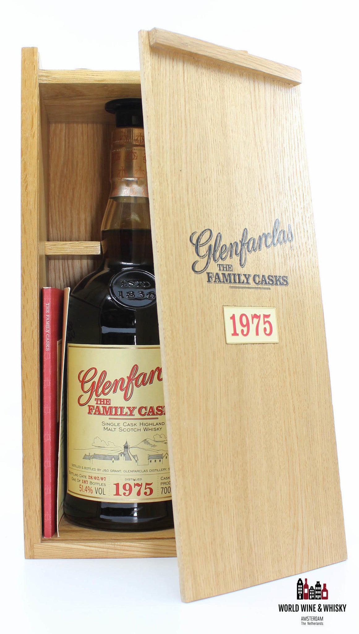 Glenfarclas 31 Years Old 1975 2007  Cask 5038 - The Family Casks 51.4% - WORLD WINE WHISKY 