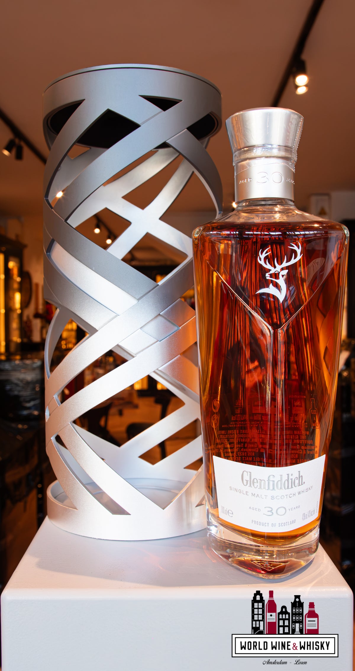 Glenfiddich 30 Years Old - Time Re:Imagined Cumulative Time whisky 43% Speyside 1 