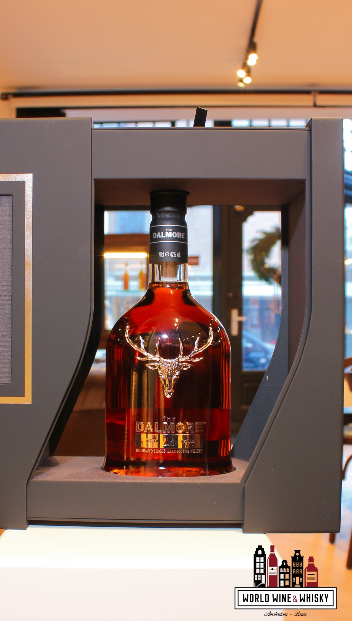 The Dalmore 25 Years Old 2023 42% Release III: Rare luxury single