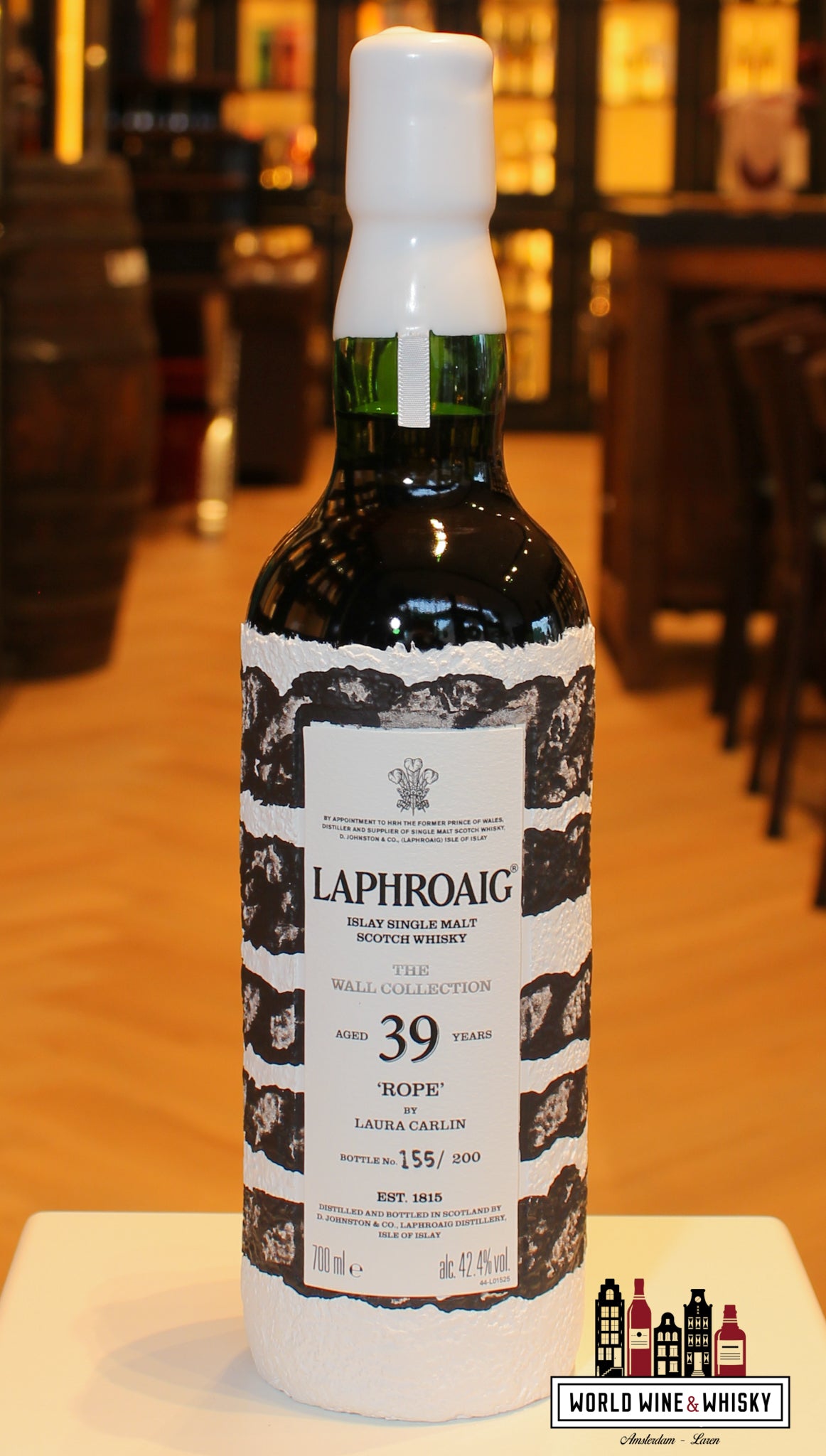Laphroaig 39 Years Old - The Wall Collection - Rope by Laura Carlin 42.4% (1 of 200)