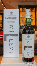The Laphroaig 14 Year Old Willem Dafoe Limited Edition - Bottle - Whisky 
