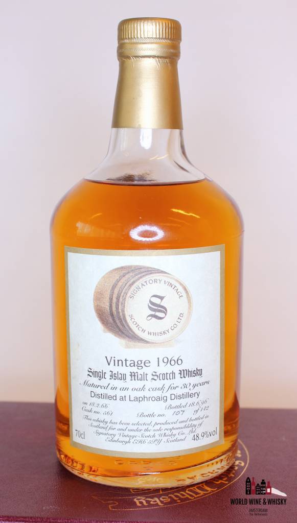 Laphroaig 30 Years Old 1966 1996 Cask 561 Signatory Vintage (SV) Vintage Collection - Dumpy 48.9% - WORLD WINE WHISKY 