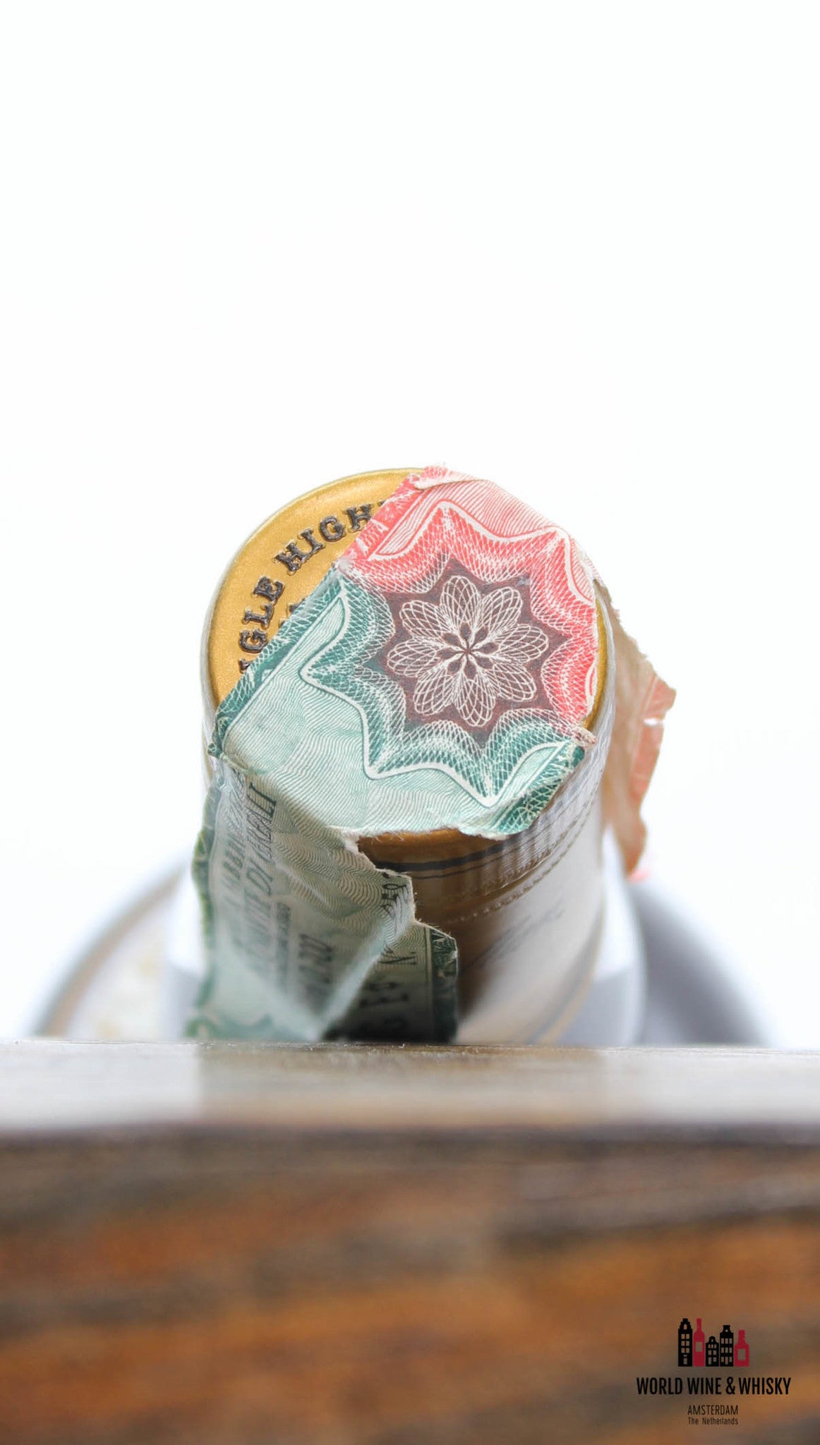 Macallan 18 Years Old 1982 2000 Sherry Oak Casks 43% - WORLD WINE WHISKY 