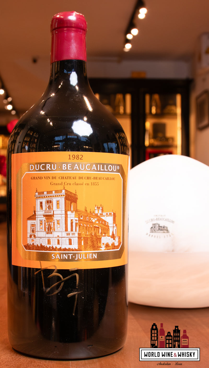 Chateau Ducru-Beaucaillou 1982 - Le "Beau Caillou" Alabaster Stone
