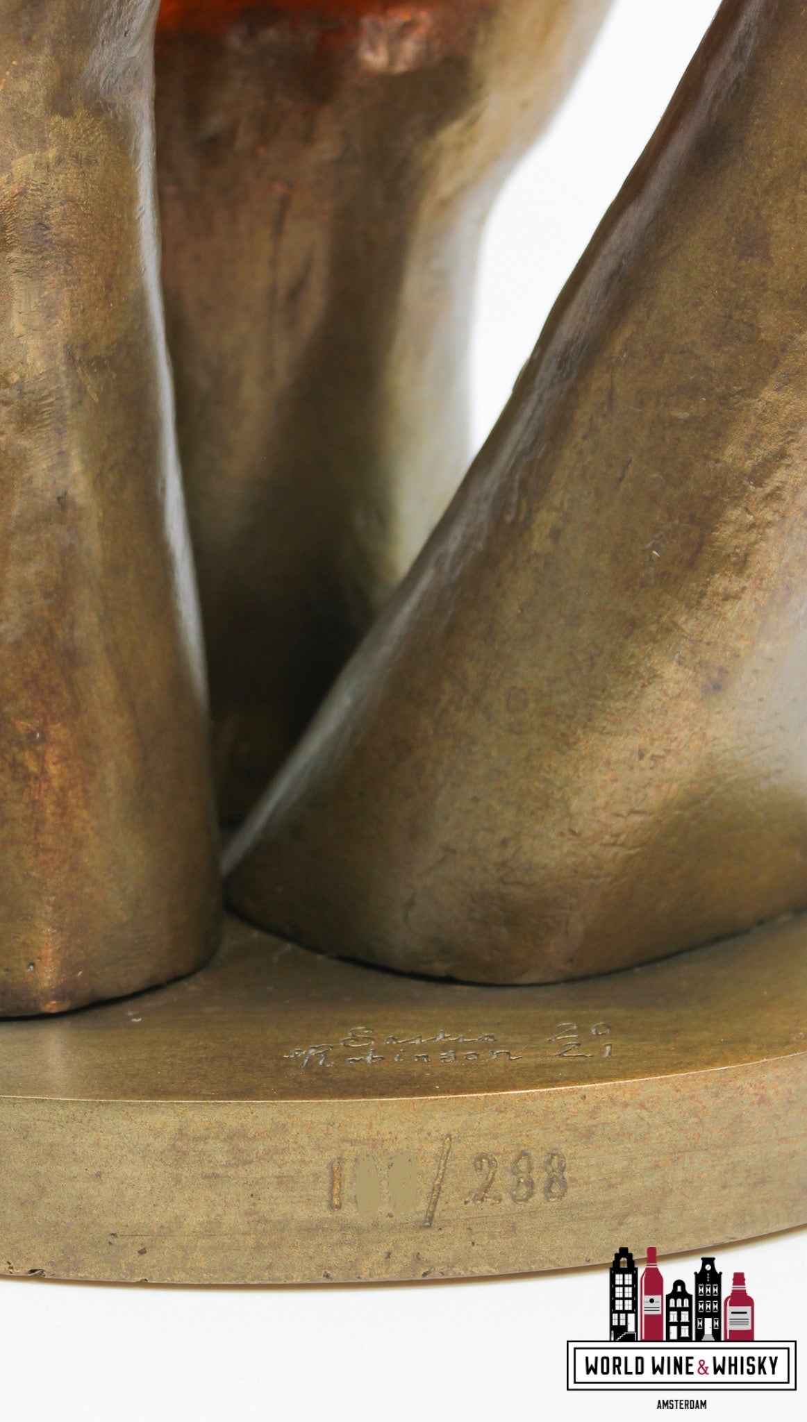 The Macallan 81 Years Old 1940 2021 - The Reach 41.6% (1 of 288) - WORLD WINE WHISKY 