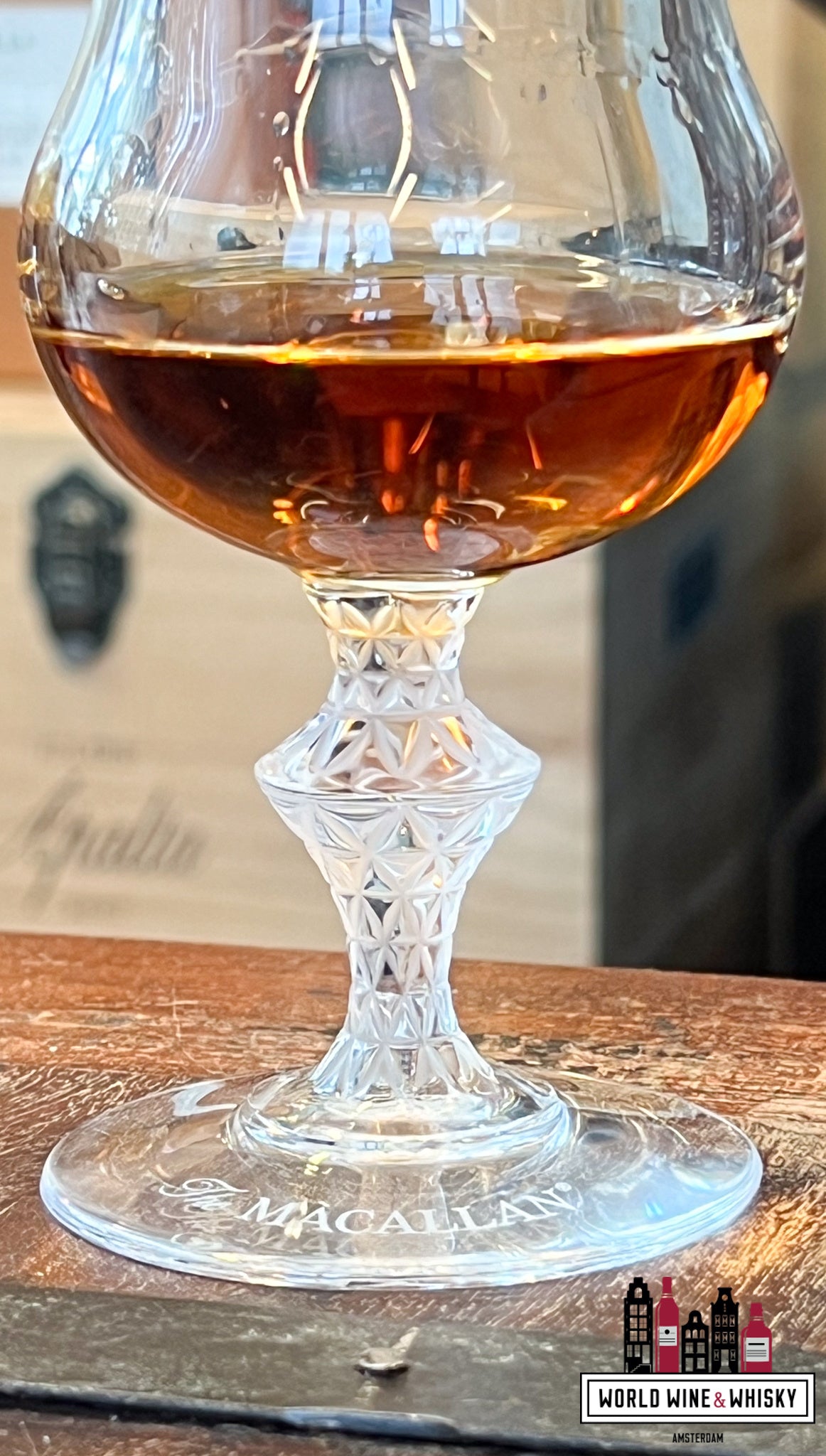 The Macallan in Lalique Crystal whisky glass (original) - WORLD WINE WHISKY 