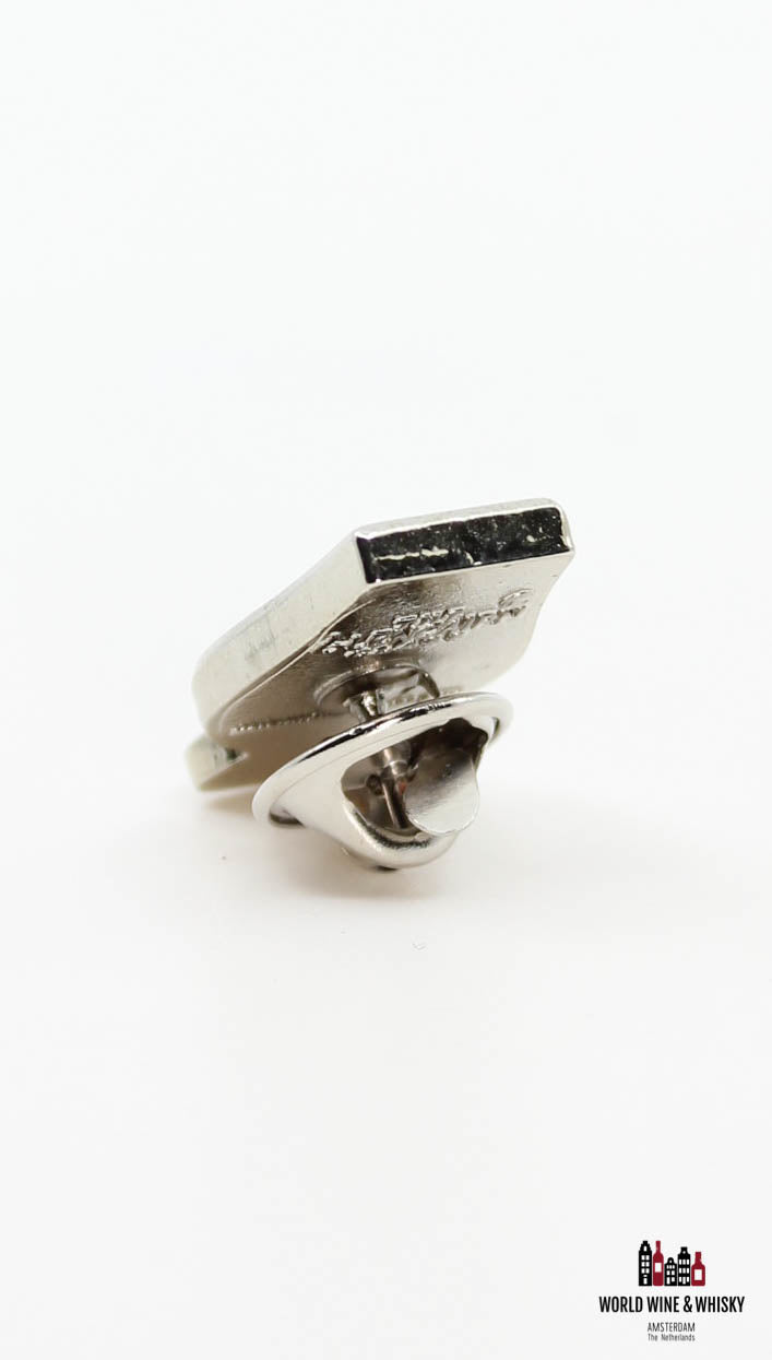 Traditional luxury whisky glass badge accessory - WORLD WINE WHISKY 