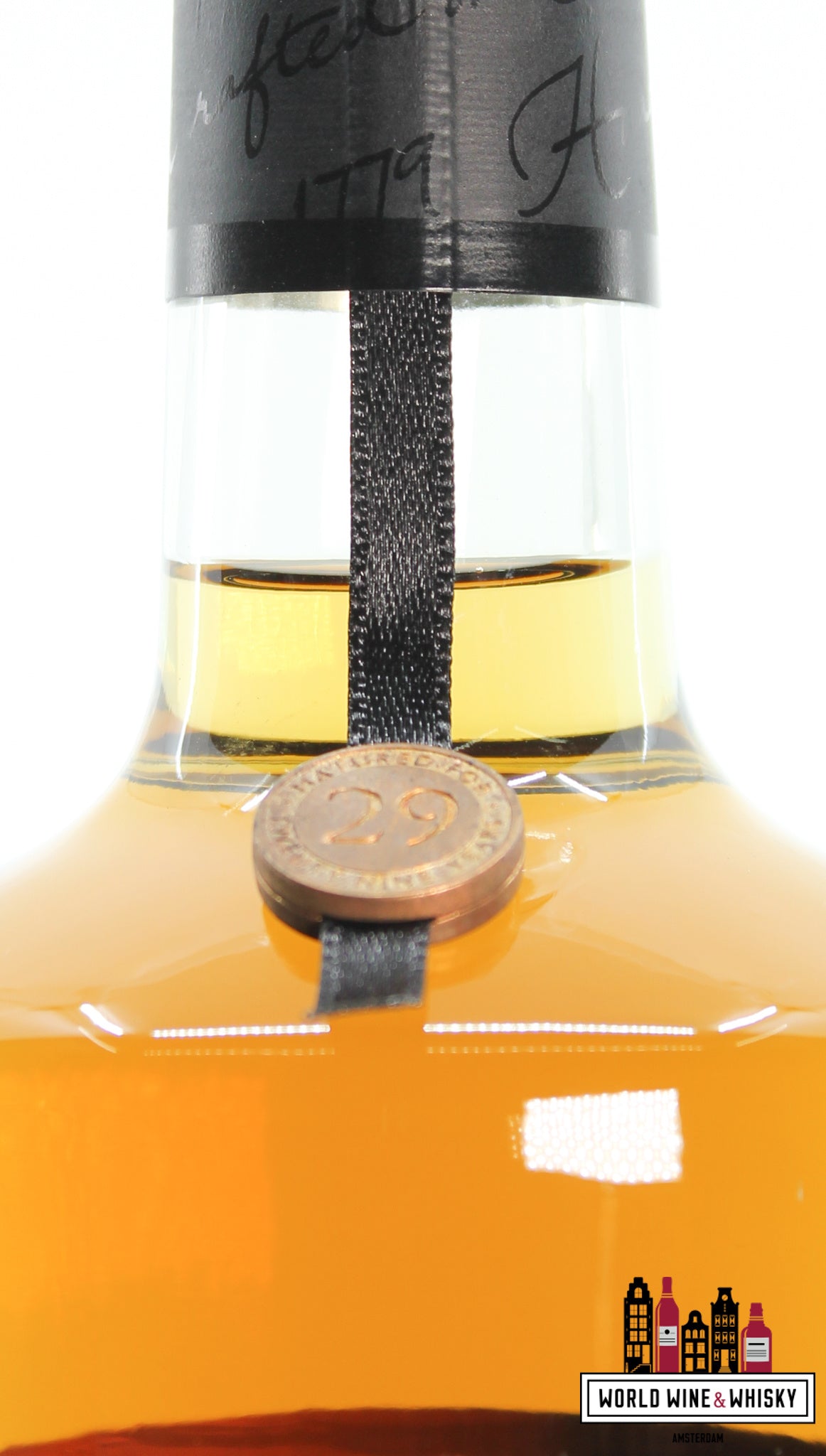 Bowmore 29 Years Old 1982 2011 - Vintage Release - No.1 Vaults 47,3% (1 van 501)