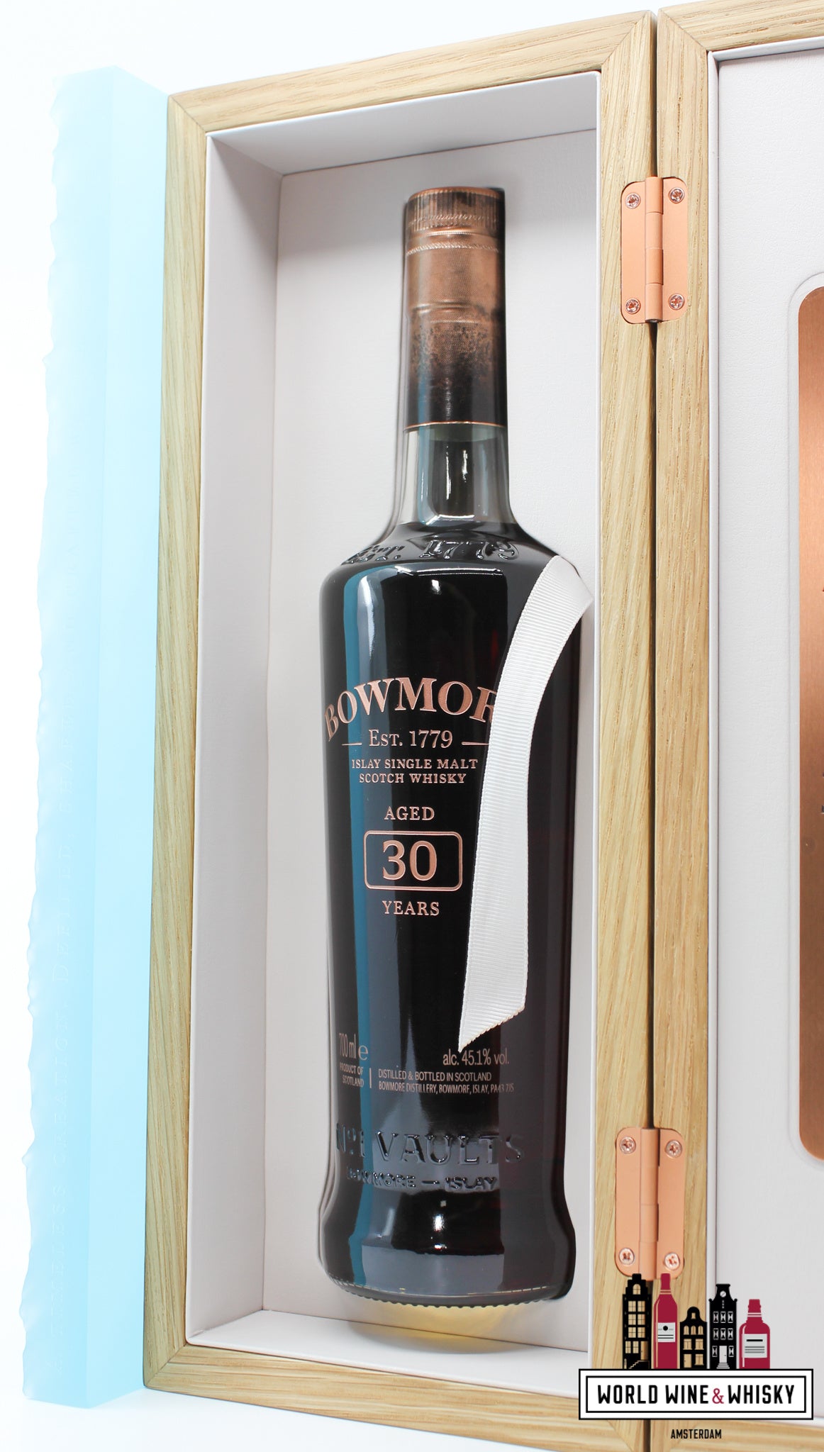 Bowmore 30 Years Old - Editie 2021 (Gebotteld in 2020) 45,1% (1 van 2976) - Volledige set