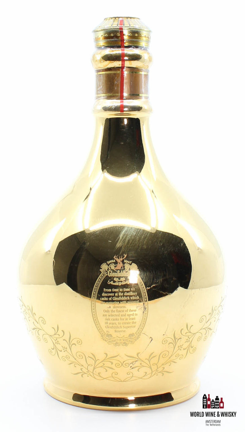 Glenfiddich 18 jaar oud - Superior Reserve - Gouden karaf 23 karaat 43%