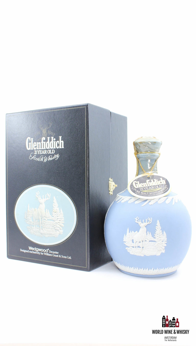 Glenfiddich 21 Years Old 1987 - Blauwe Wedgwood "Jasper" karaf 43% 750ml (in luxe koffer)