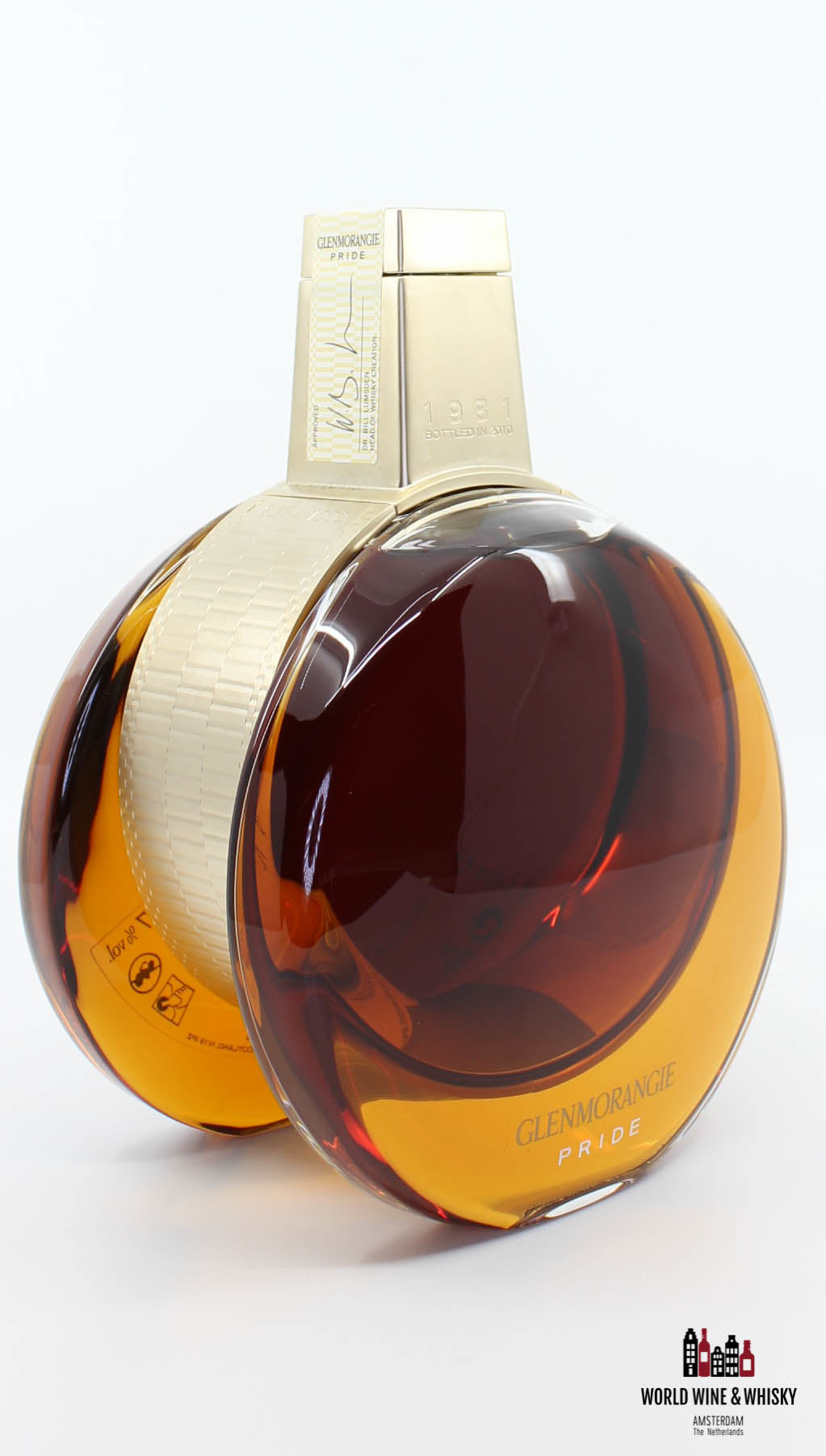 Glenmorangie Pride 28 jaar oud 1981 2010 - Baccarat kristallen karaf 56,7%