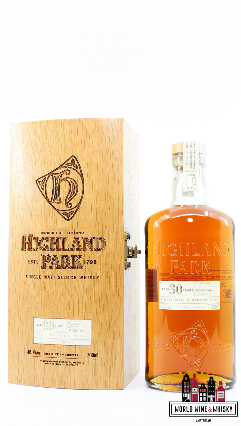 Highland Park 30 Years Old 2006 48,1% (in de luxe houten koffer)