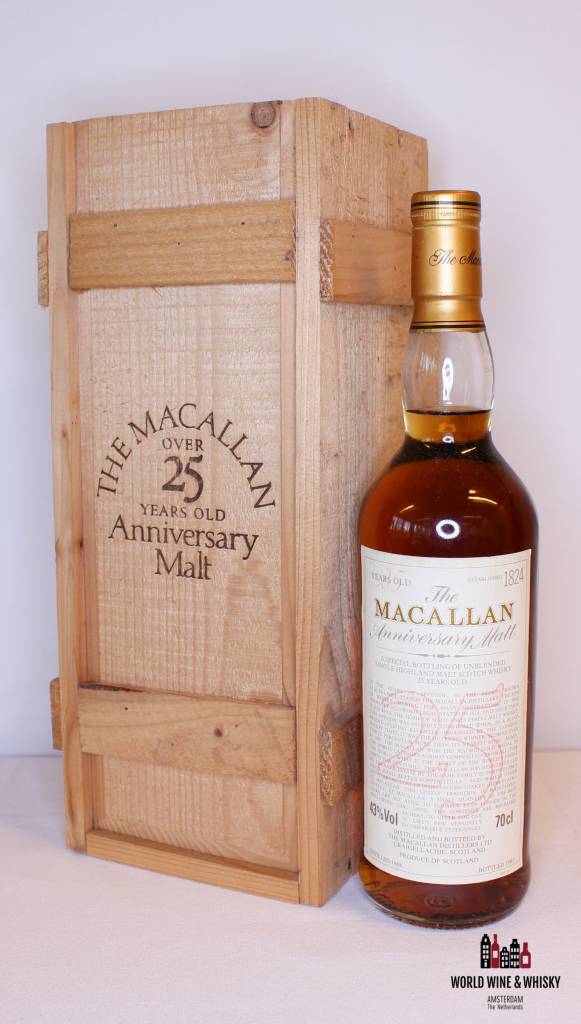 Macallan 25 jaar oud 1968 1993 The Anniversary Malt 43% (in OWC)