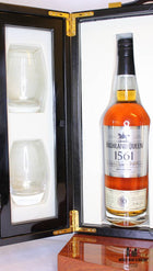 Highland Queen '1561 – The Century Edition' 50 jaar oud (blended), 52 jaar oud (single malt) 40%