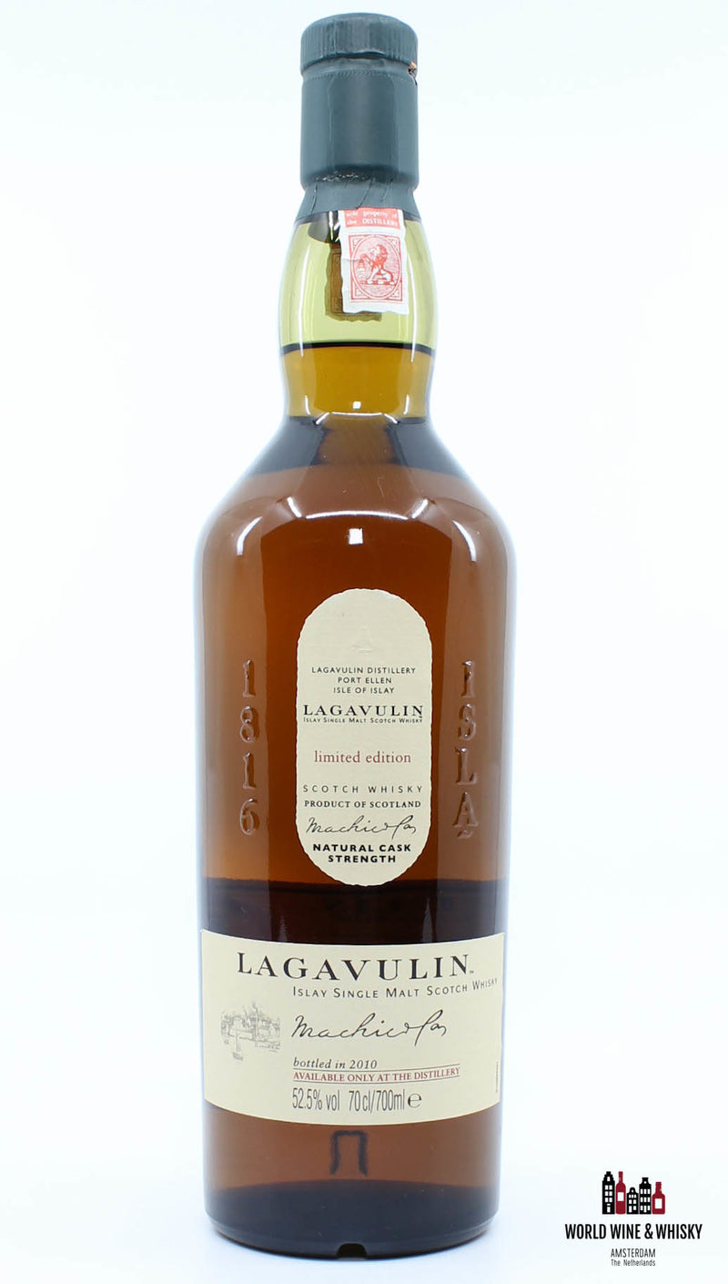 Lagavulin Distillery Bottling 2010 Limited Edition 52,5%