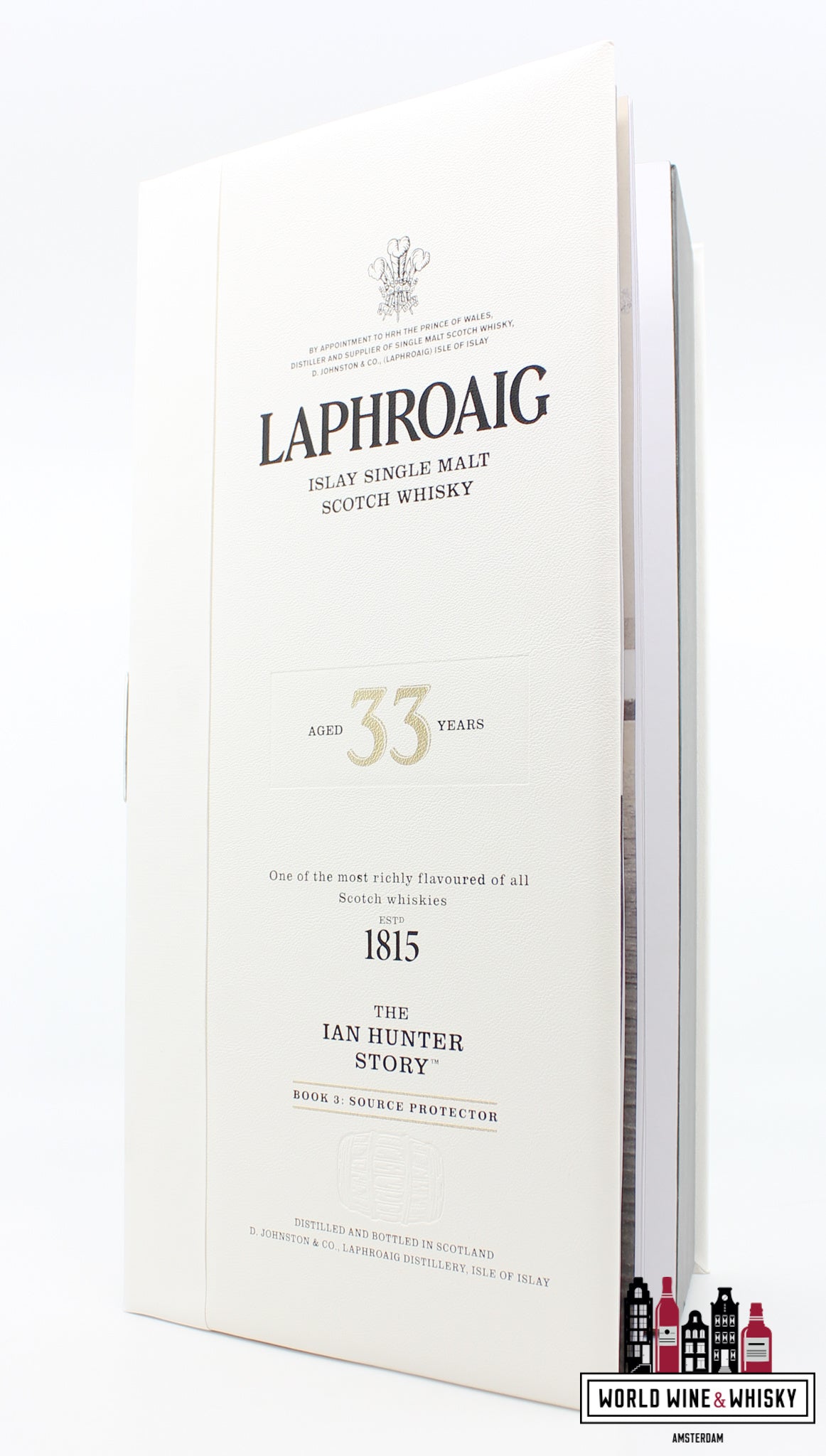 Laphroaig 33 jaar oud 1987 2021 - Het verhaal van Ian Hunter - Boek 3: Bronbeschermer 49,9% (1 van 4800)