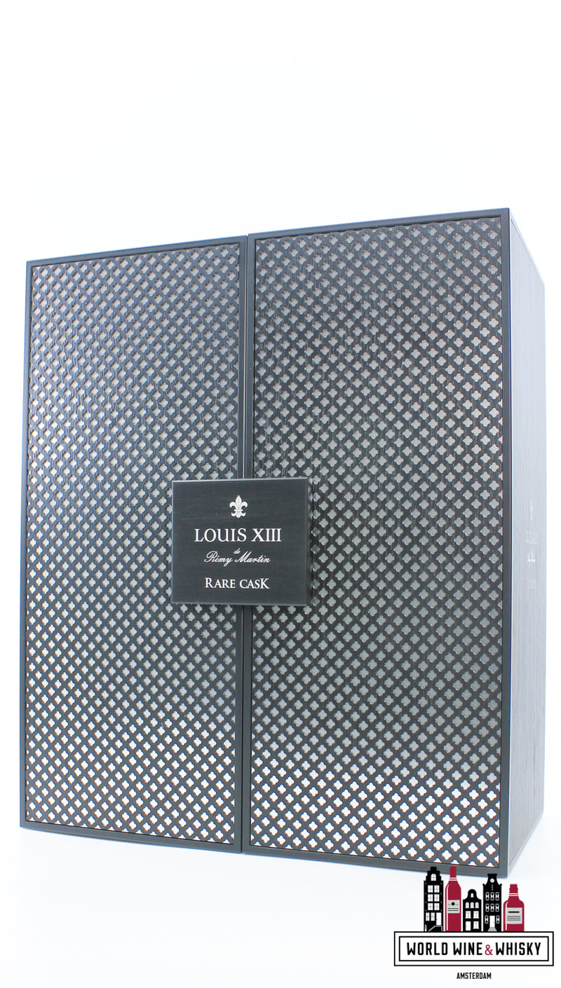 Louis XIII 2023 - Zeldzame Cask 42.1 - Baccarat Black Crystal Decanter 42.1% (1 van 775)