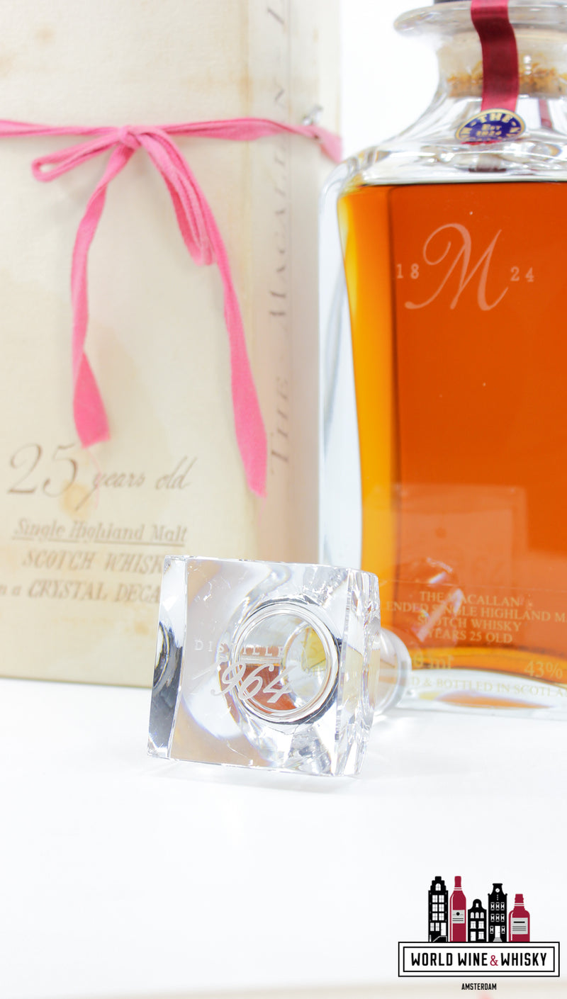 Macallan 25 jaar oud 1964 1989 - De Macallan Decanter 43% 750ml