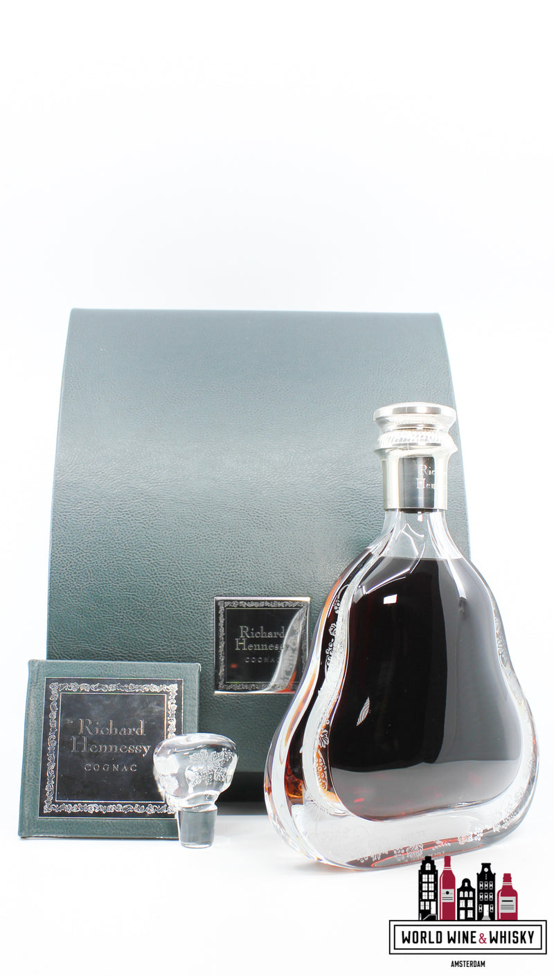 Richard Hennessy Cognac Baccarat Decanter - Duty Free Edition - in de luxe groene leren koffer (complete set)